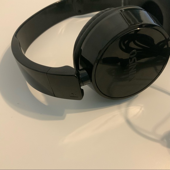 Black Miniso Headphones - Picture 7 of 8